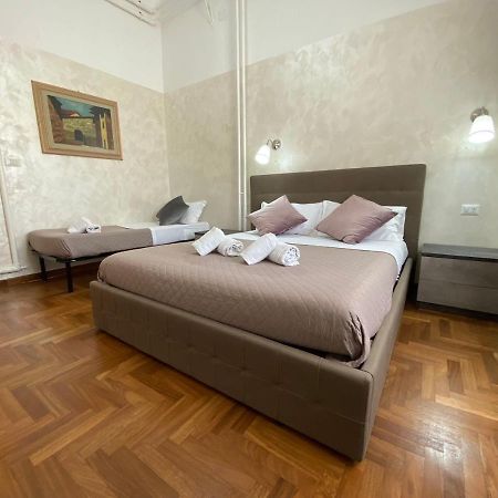 Apartmán Cavour 44616 Řím Exteriér fotografie