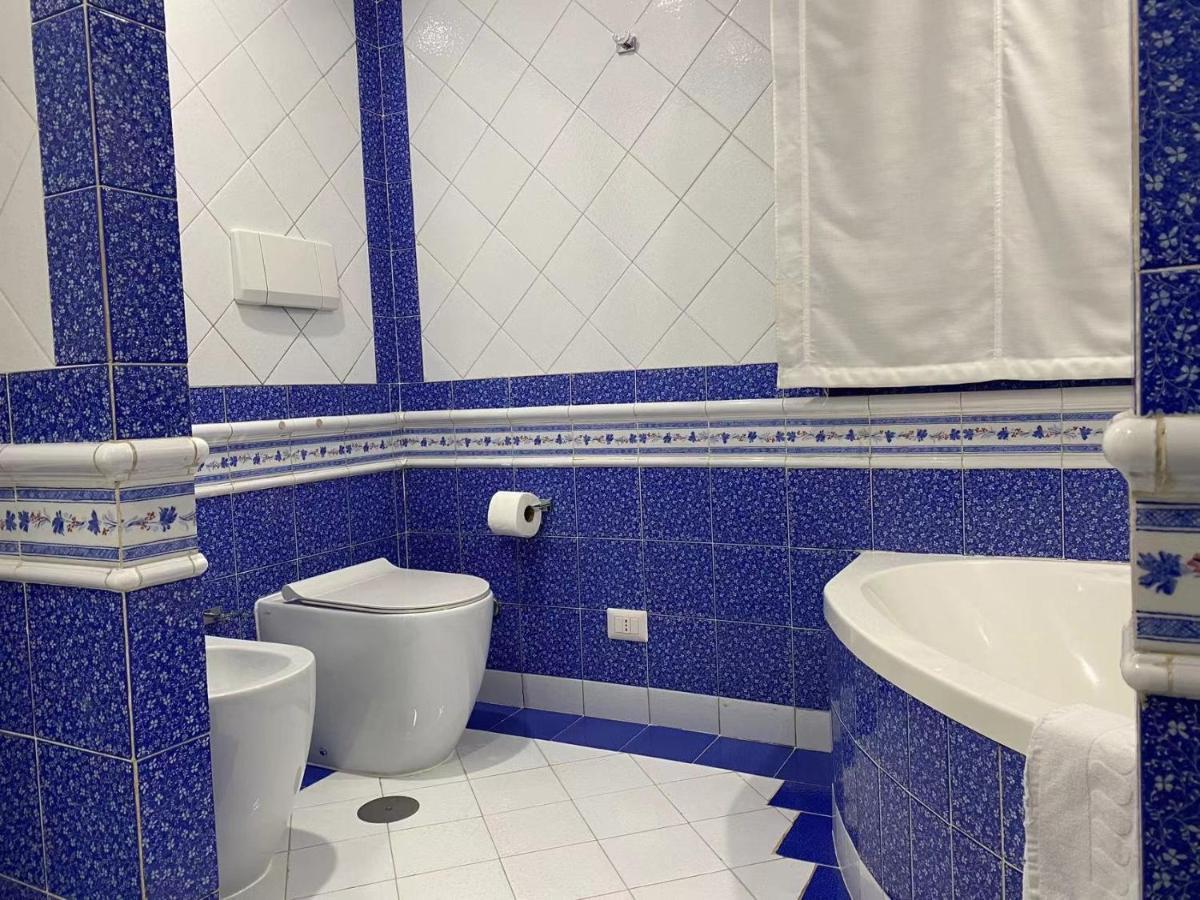 Apartmán Cavour 44616 Řím Exteriér fotografie
